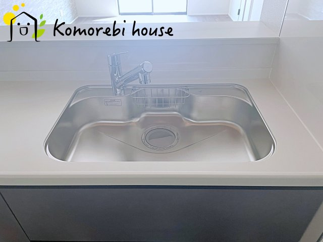 伊奈町栄　5期　新築一戸建て　グラファーレ　05のキッチン|使いやすいキッチンです