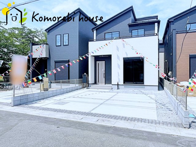 伊奈町栄　5期　新築一戸建て　グラファーレ　05の駐車場|駐車場があるので、車を買う予定の方も安心です