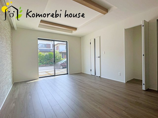 伊奈町栄　5期　新築一戸建て　グラファーレ　05の居間・リビング|使いやすいリビングです