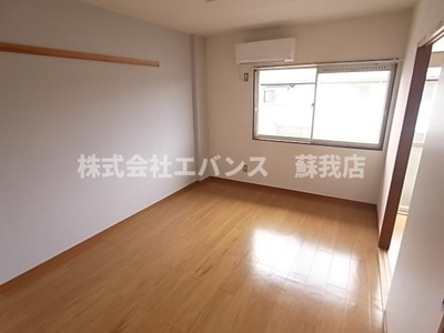  | リラ・ベルフォーレ