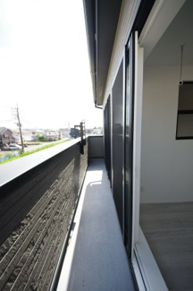 【バルコニー】 | 【仲介手数料無料！！】日野市東豊田1丁目　中古戸建て　5999万円