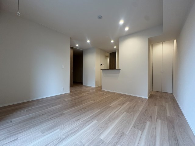 川崎市多摩区宿河原３丁目のアパートの居間・リビング