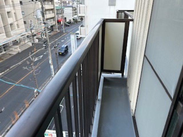 マスダビルのバルコニー