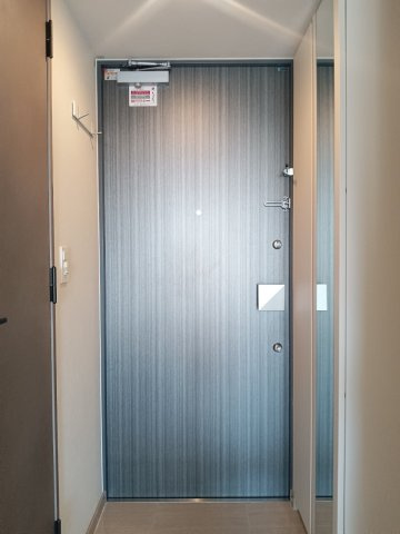 【玄関】