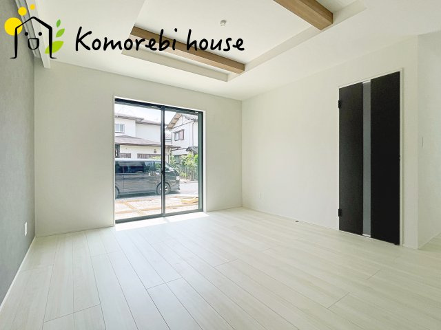 伊奈町栄　5期　新築一戸建て　グラファーレ　06の居間・リビング|居間です