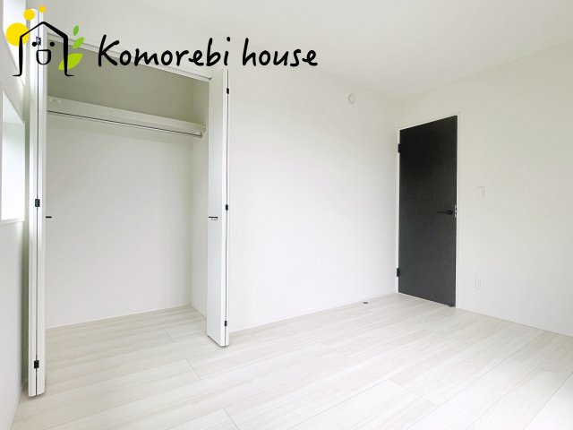 伊奈町栄　5期　新築一戸建て　グラファーレ　06の洋室|きれいな洋室です
