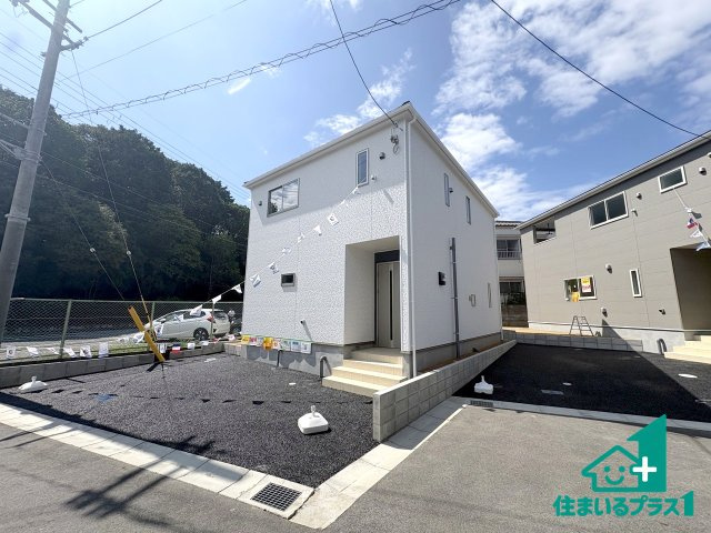 ●26(土)27(日)現地説明会！　大和郡山市箕山町　全4邸　の外観|安心の10年保証！外観を美しく保ち、雨水で汚れを落とします！気になることがありましたら、お気軽にお問い合わせください！