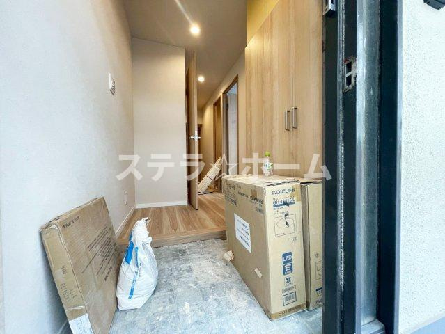 ダイヤシャトー千里の玄関|収納もある玄関です