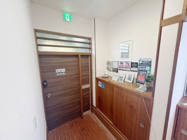 中古戸建の玄関