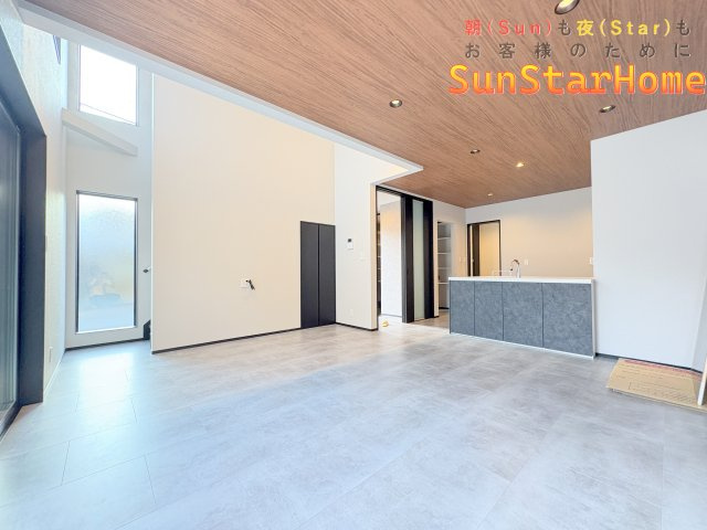 【サンスターホーム現地販売物件】あきる野市野辺　新築戸建１邸の居間・リビング