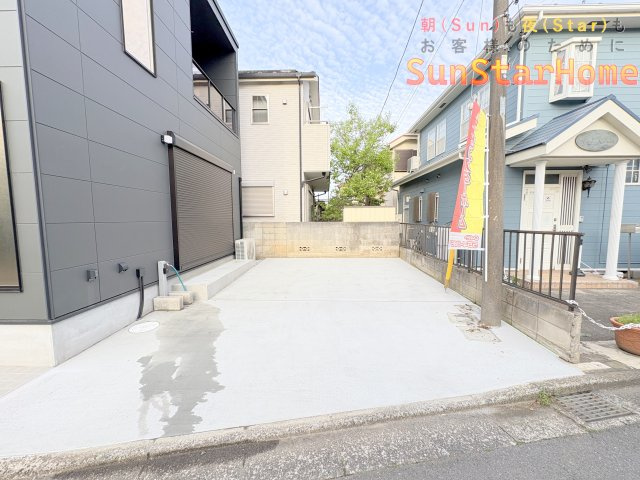 【サンスターホーム現地販売物件】あきる野市野辺　新築戸建１邸の駐車場