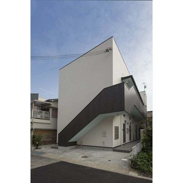Y's village馬場通の外観