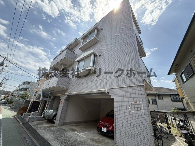 三鷹市下連雀４丁目の賃貸マンションの外観