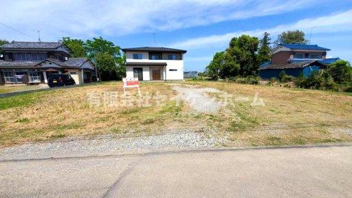 熊谷市上之中古住宅（土地２８４坪超）の前面道路含む現地写真