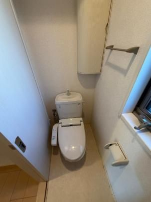 プレミアコートIのトイレ|落ち着いたトイレです