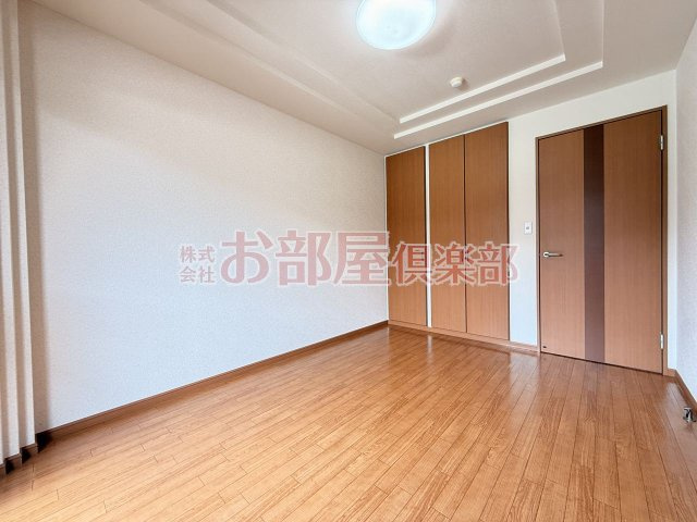 グランフォースMOCOの洋室|個人の部屋や寝室として使える洋室です