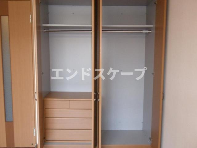 ボナールの収納|クローゼット
高崎、前橋のお部屋探しはエンドスケープまで！お客様の理想お聞かせ下さい♪