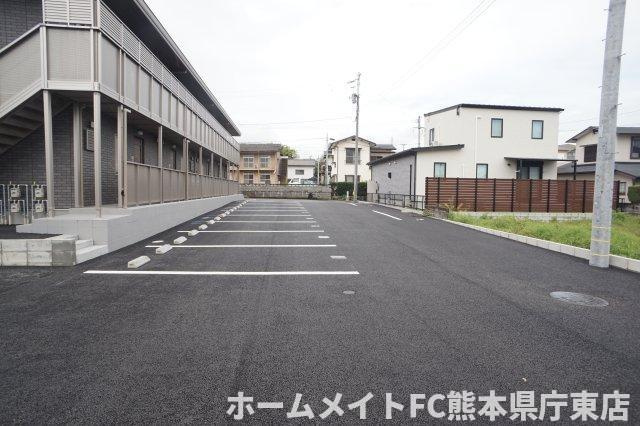 Ｓｈｅｌｌ　Ｌｅｂｅｎ八反田Ⅰの駐車場