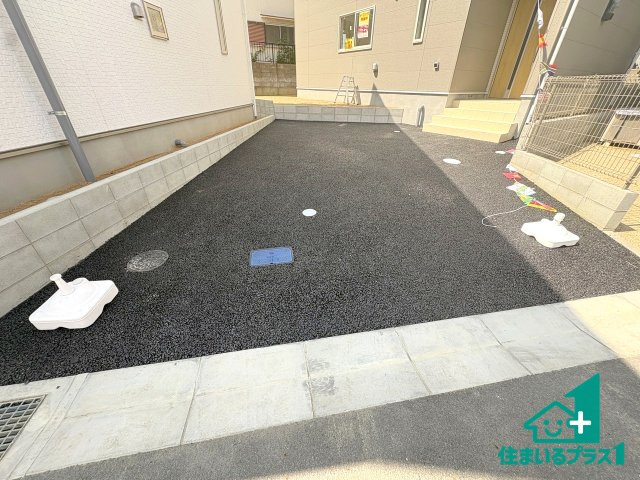 ●大和郡山市箕山町　第2期　新築一戸建ての駐車場|駐車スペース！散水栓があるので、こまめに愛車を洗えます！