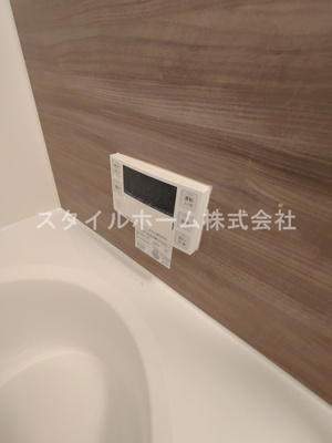 【浴室】 | ヴェルドミール・ドゥエ | 同建物内別部屋の写真です。