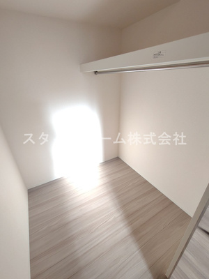 【収納】 | ヴェルドミール・ドゥエ | 同建物内別部屋の写真です。