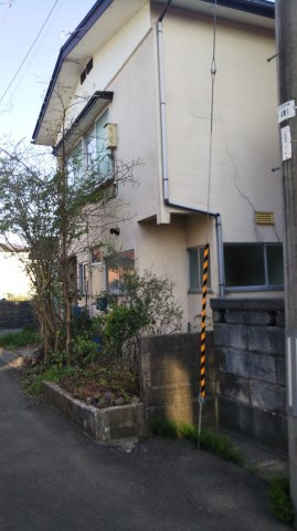 二番堰売地の前面道路含む現地写真