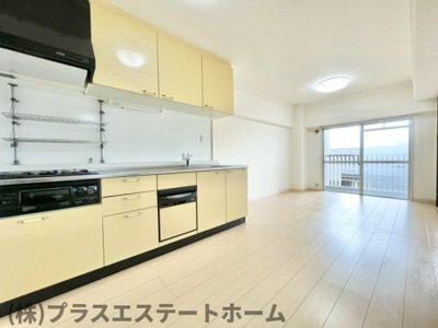 【居間・リビング】 | メゾンドール湊川