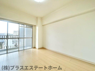 【寝室】 | メゾンドール湊川