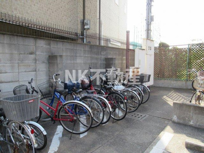 【その他共用部分】 | メゾンドール水野（河内小阪賃貸） | 駐輪場です