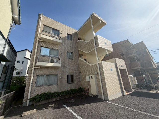 カーロ小坂の外観