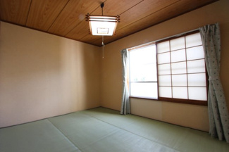 【和室】 | 堀込第二住宅 | 和室にはそれぞれ押入があります！