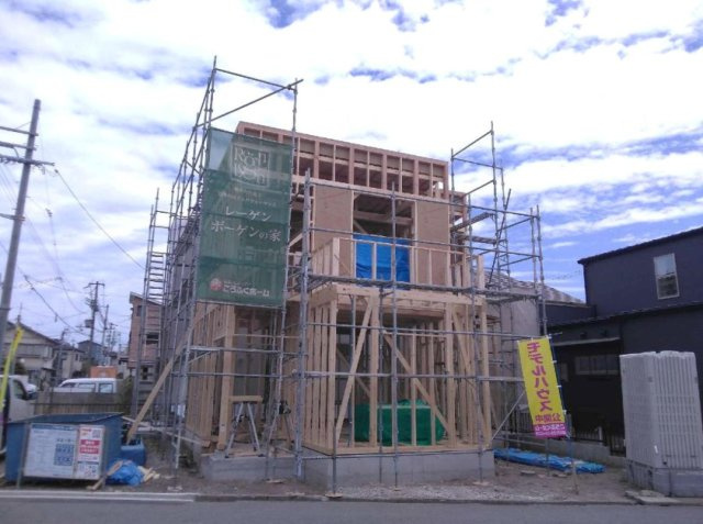 和歌山市南牛町　新築一戸建て