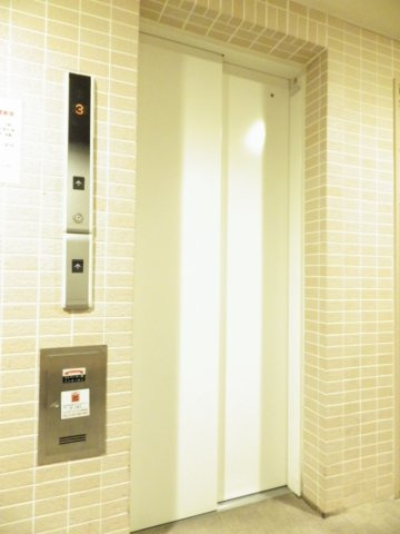 AZEST日暮里のその他共用部分|エレベーター