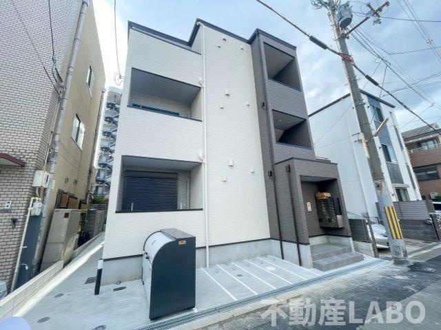 CRASTINE住吉大社の外観