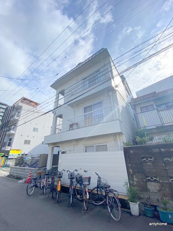 若葉マンション　仲介手数料無料の外観