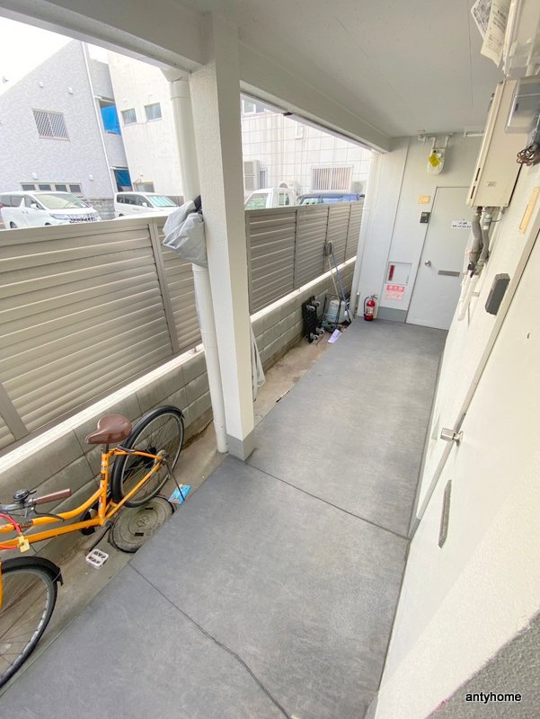 若葉マンション　仲介手数料無料の駐車場