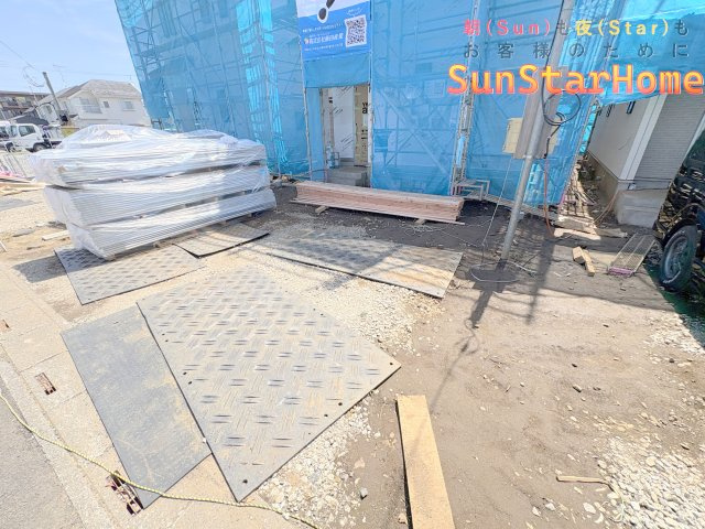 【サンスターホーム】瑞穂町南平2丁目　省エネ住宅B号棟の駐車場