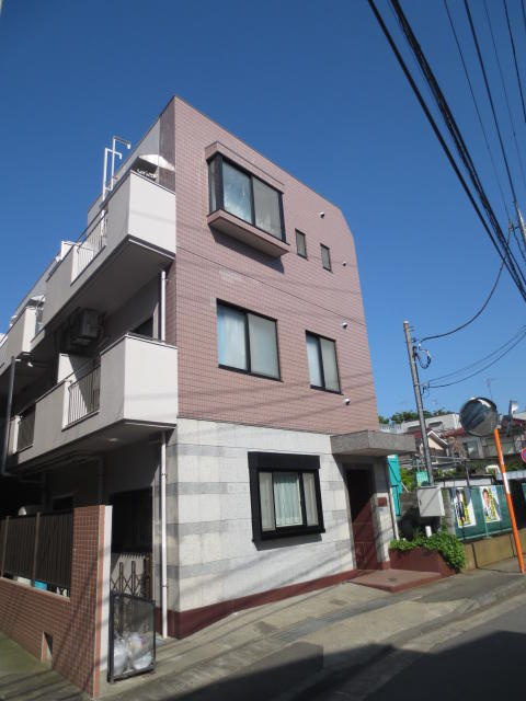 川崎市高津区末長1丁目のマンションの画像