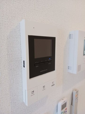 【セキュリティ】 | ラミリス | モニター付きインターホンです