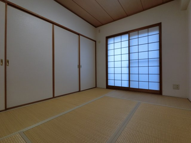 ダイアパレスポートアネックス千葉の和室