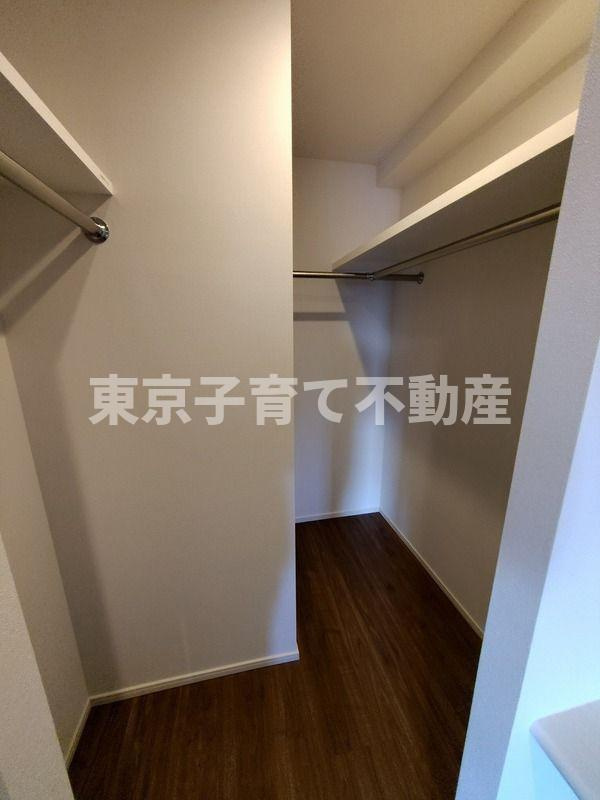 ラティエラ秋葉原の収納