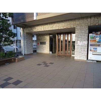 【エントランス】 | リアライズ深井駅前