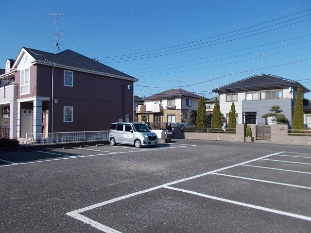 ベルフラワーＥの駐車場|駐車場