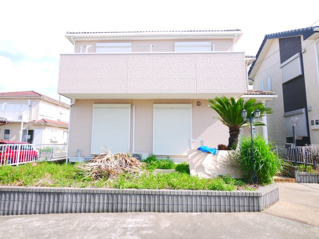 山武市成東　中古戸建の外観|平成19年6月築３LDKリビング約20帖 カウンターキッチン駐車2台可能　富士見台分譲地内