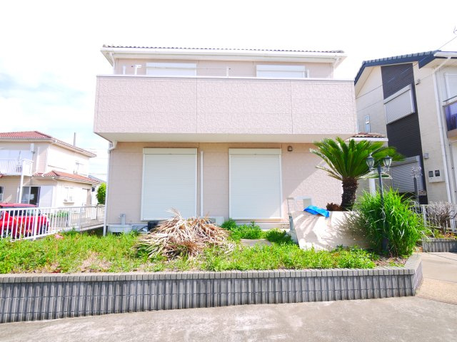 山武市成東　中古戸建の外観|平成19年6月築３LDKリビング約20帖 カウンターキッチン駐車2台可能　富士見台分譲地内