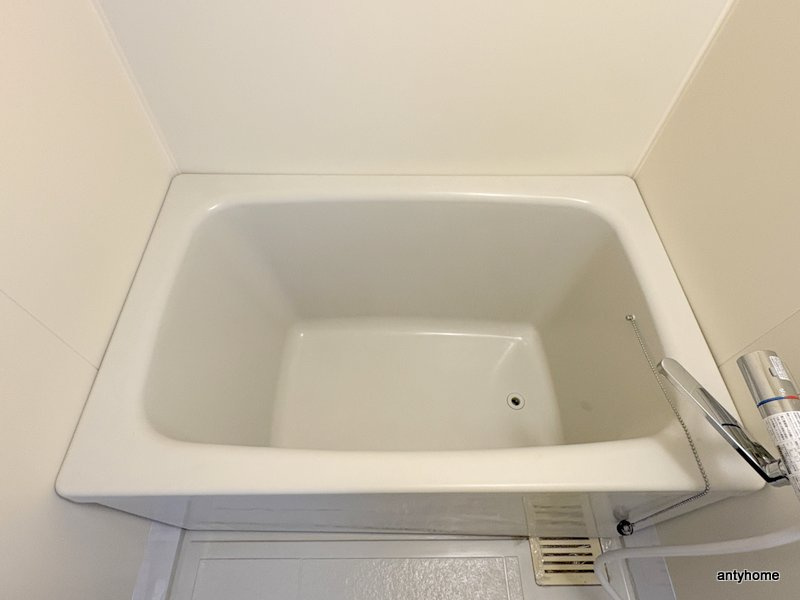 コンフォール　仲介手数料無料の浴室