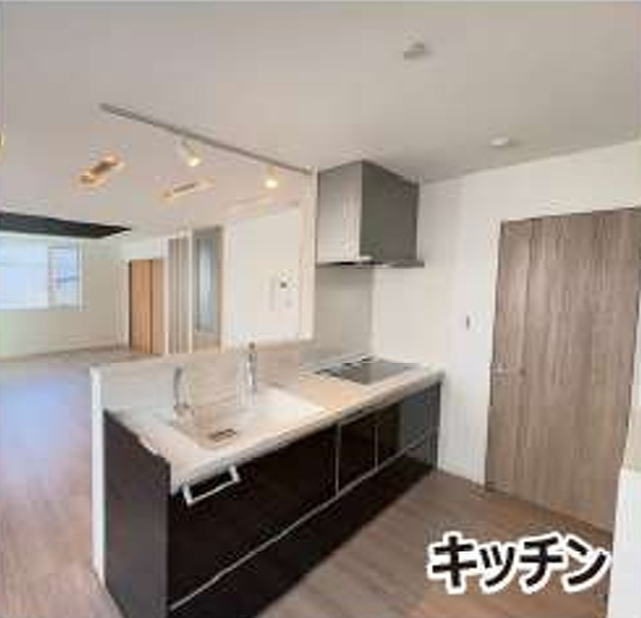 神戸市垂水区星陵台7丁目のキッチン|開放感あふれる対面キッチン♪