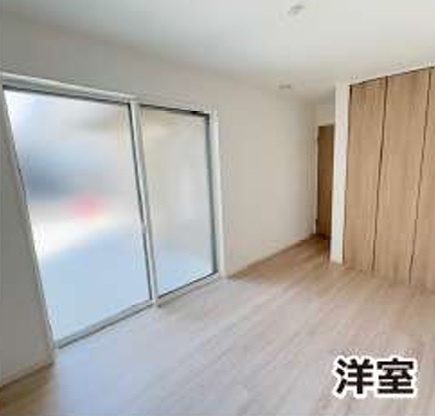 神戸市垂水区星陵台7丁目の洋室|ナチュラルテイストの洋室♪2階の洋室7帖一部屋、6帖二部屋！

