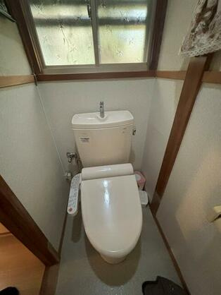 熱海市伊豆山戸建のトイレ