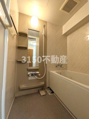 B・INSIDE249の浴室